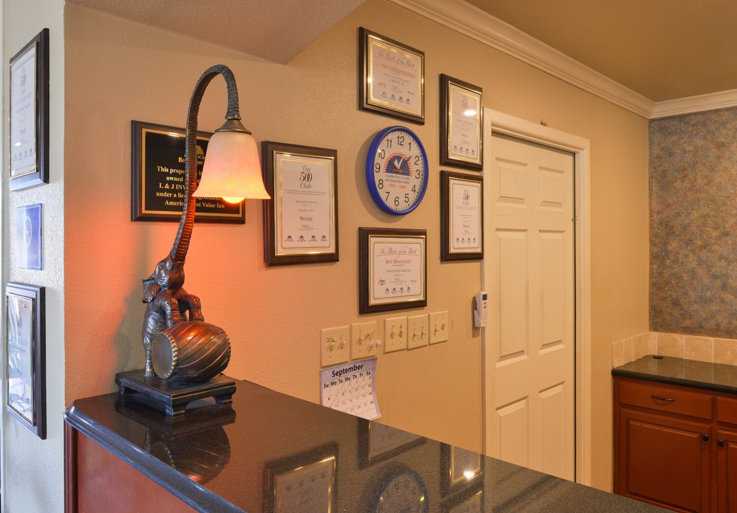 Фото Americas Best Value Inn Lubbock East