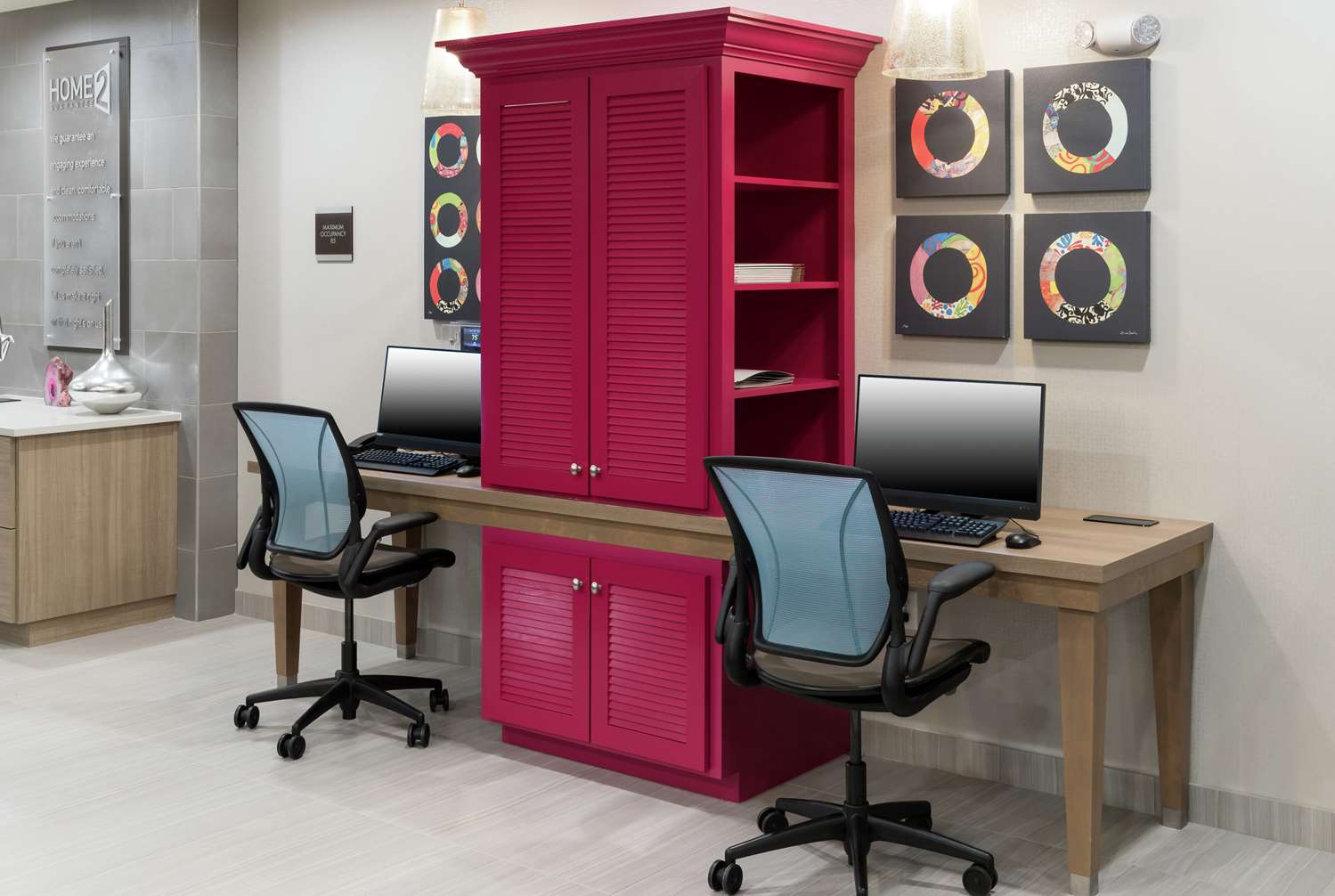 Фото Home2 Suites by Hilton Orlando Airport