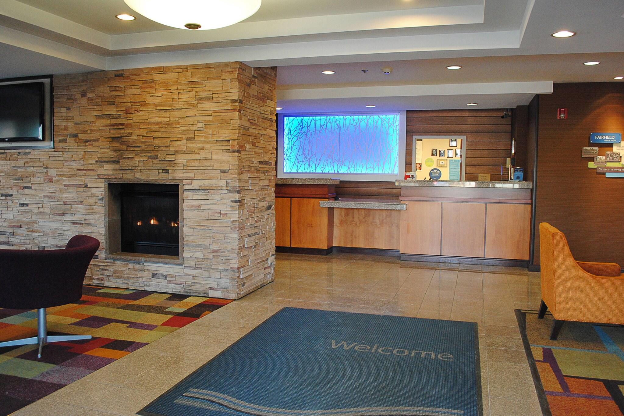 Фото Fairfield Inn and Suites by Marriott Indianapolis East