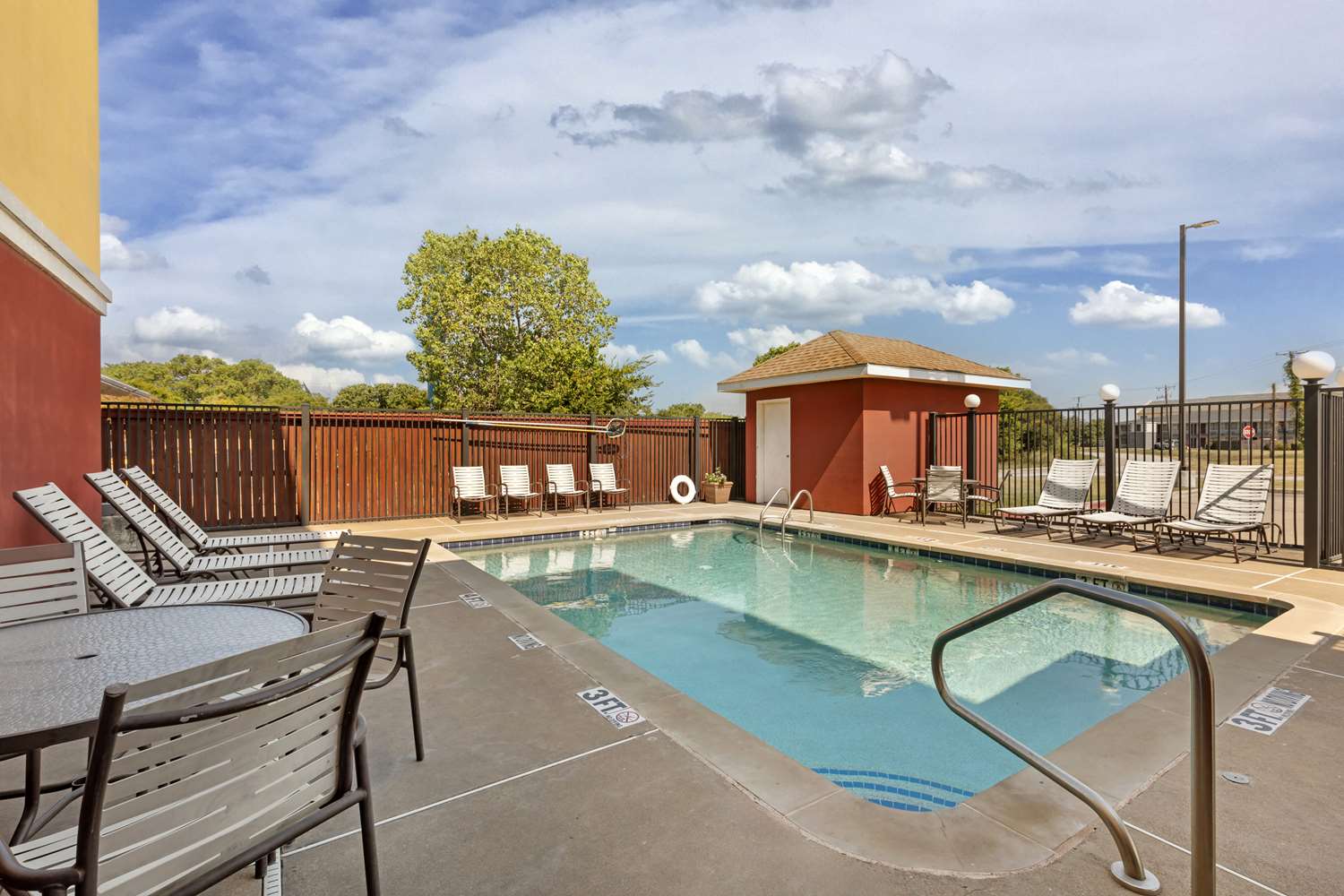 Фото отеля 5