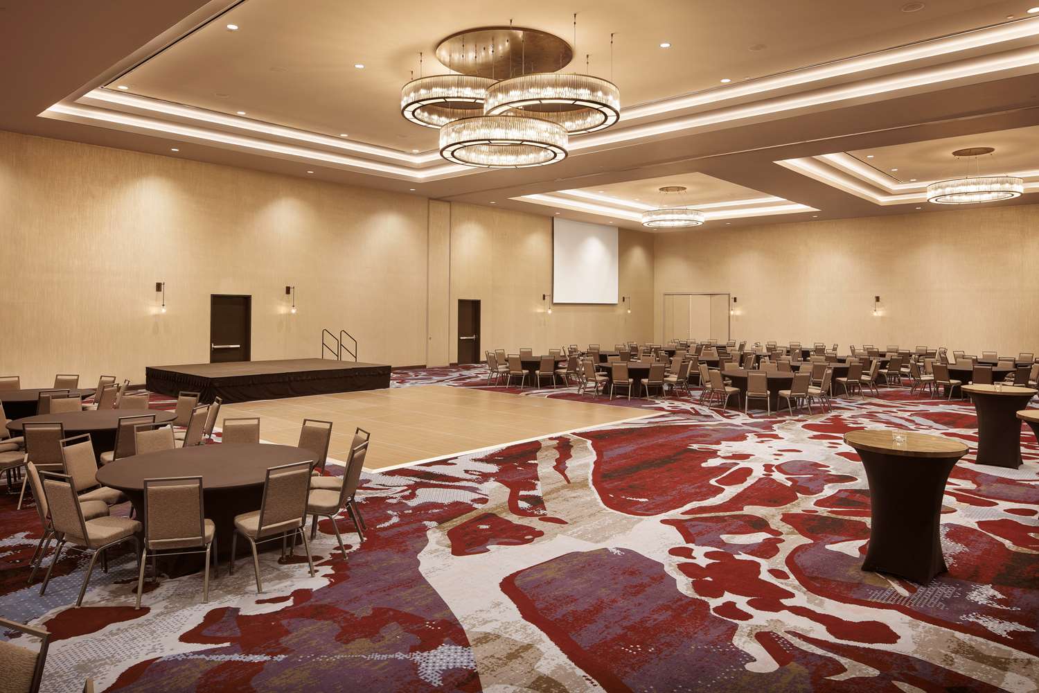 Фото Embassy Suites by Hilton Amarillo Downtown