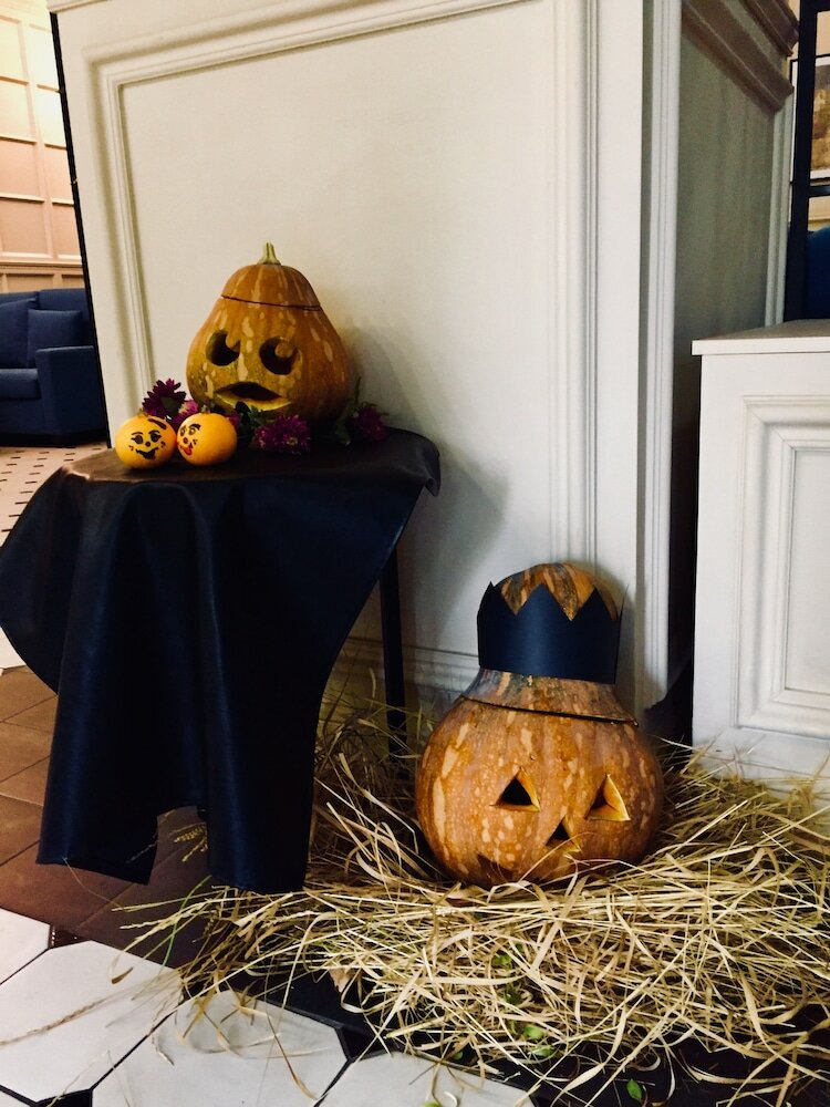 Фото Madison Ave Hotel Bishkek