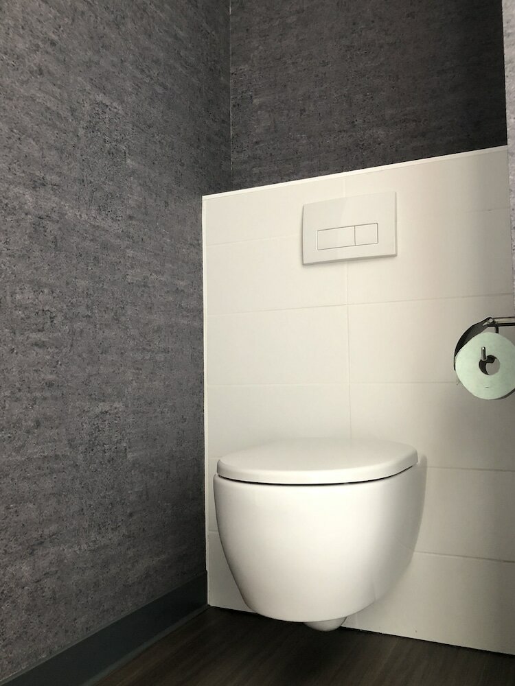 Фото EasyHotel Málaga City Centre