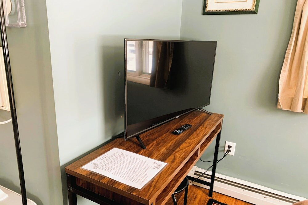 Фото Love Hotels St John River by Oyo at Fort Kent Me