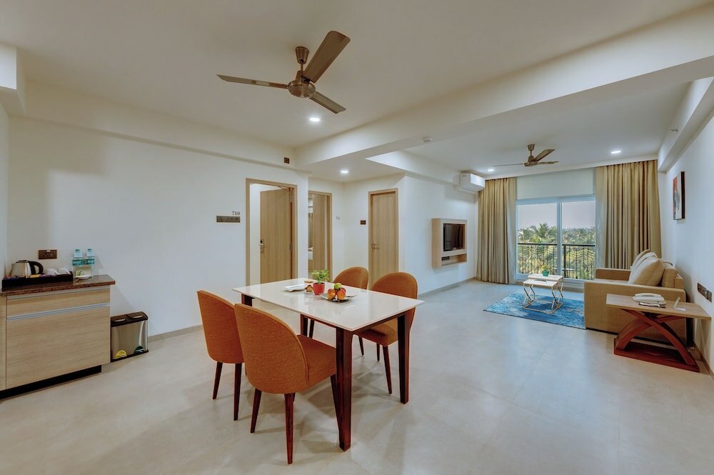 Фото The Fern Habitat Candolim Goa