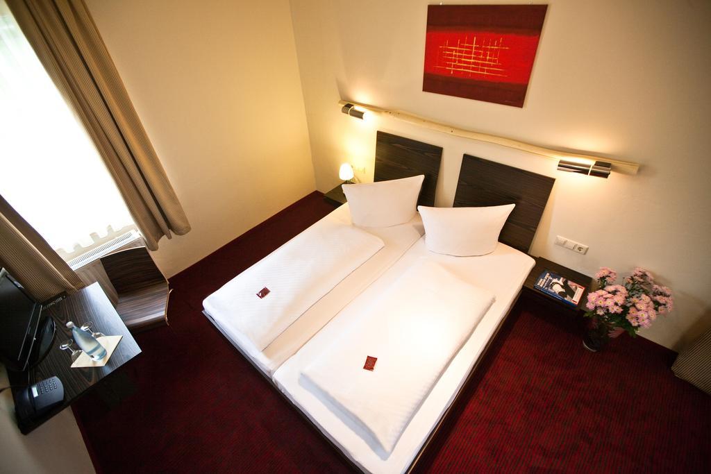 Фото Hotel Speyer am Technik Museum