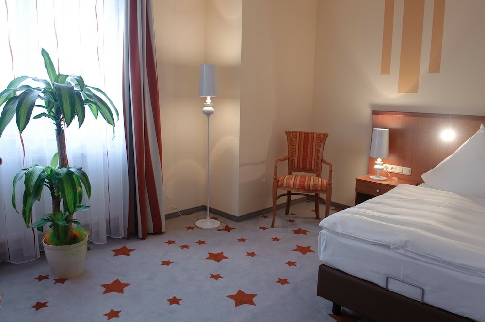 Фото Stadthotel Stern