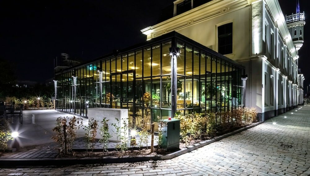 Фото Hotel Maassluis