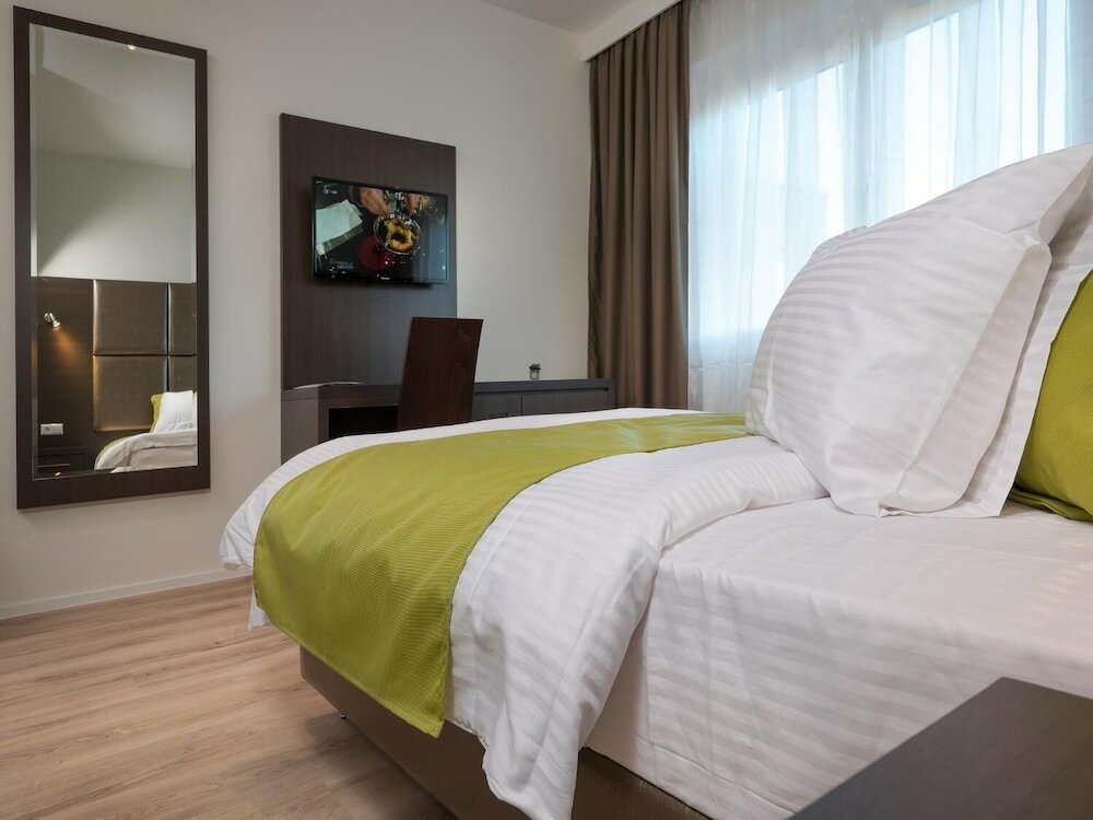 Фото Boutique Hotel Bellevue