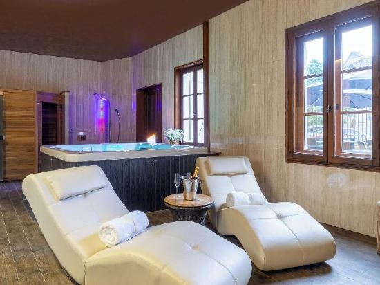 Фото Demeures & Châteaux Hôtel de Greuze