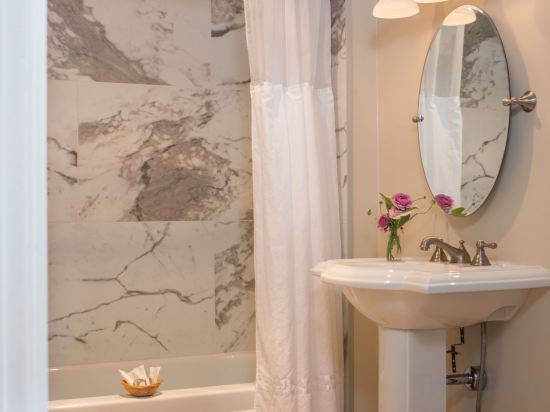 Фото The Essex Resort & SPA