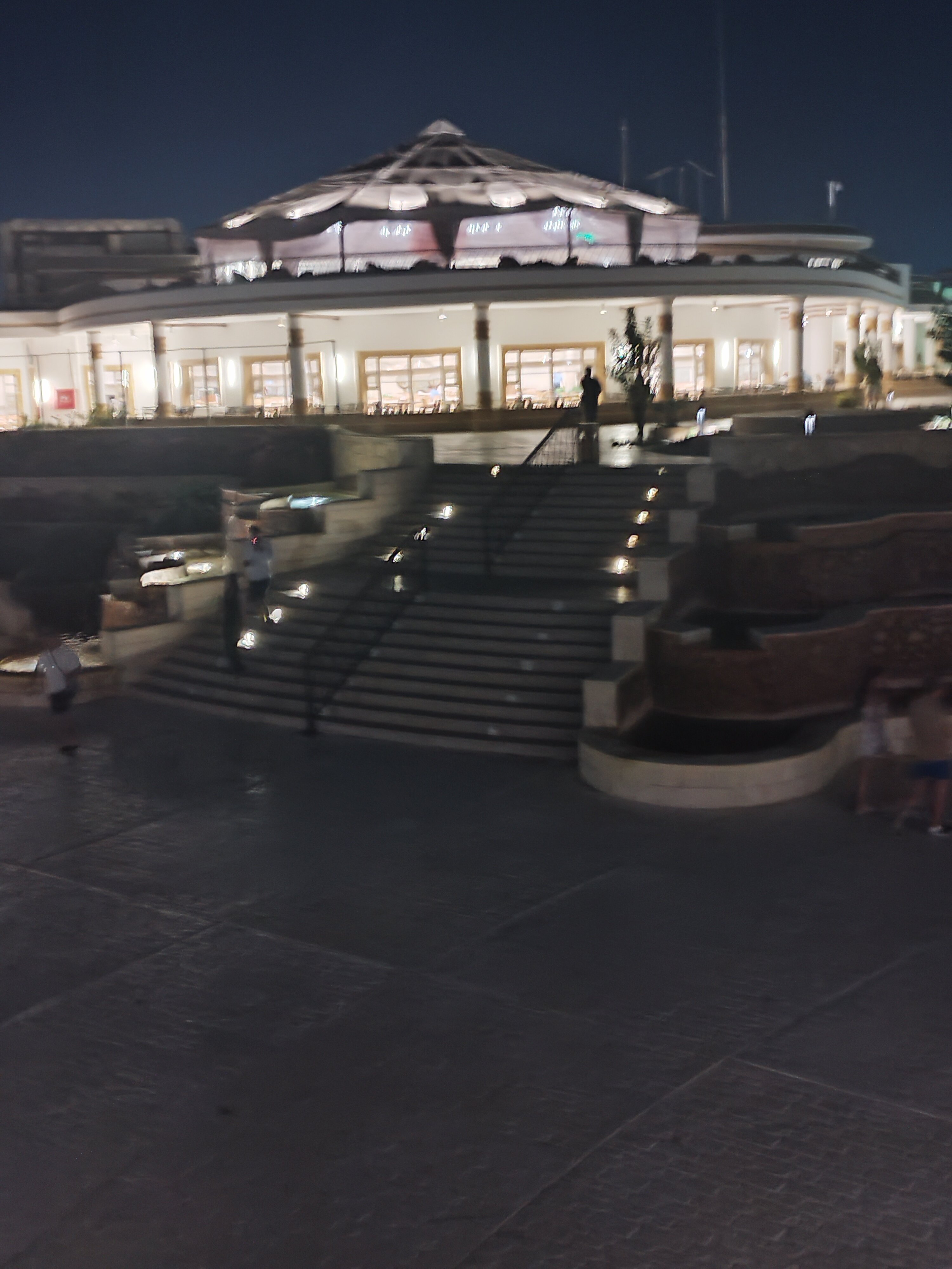 Фото Coral Beach Resort Tiran