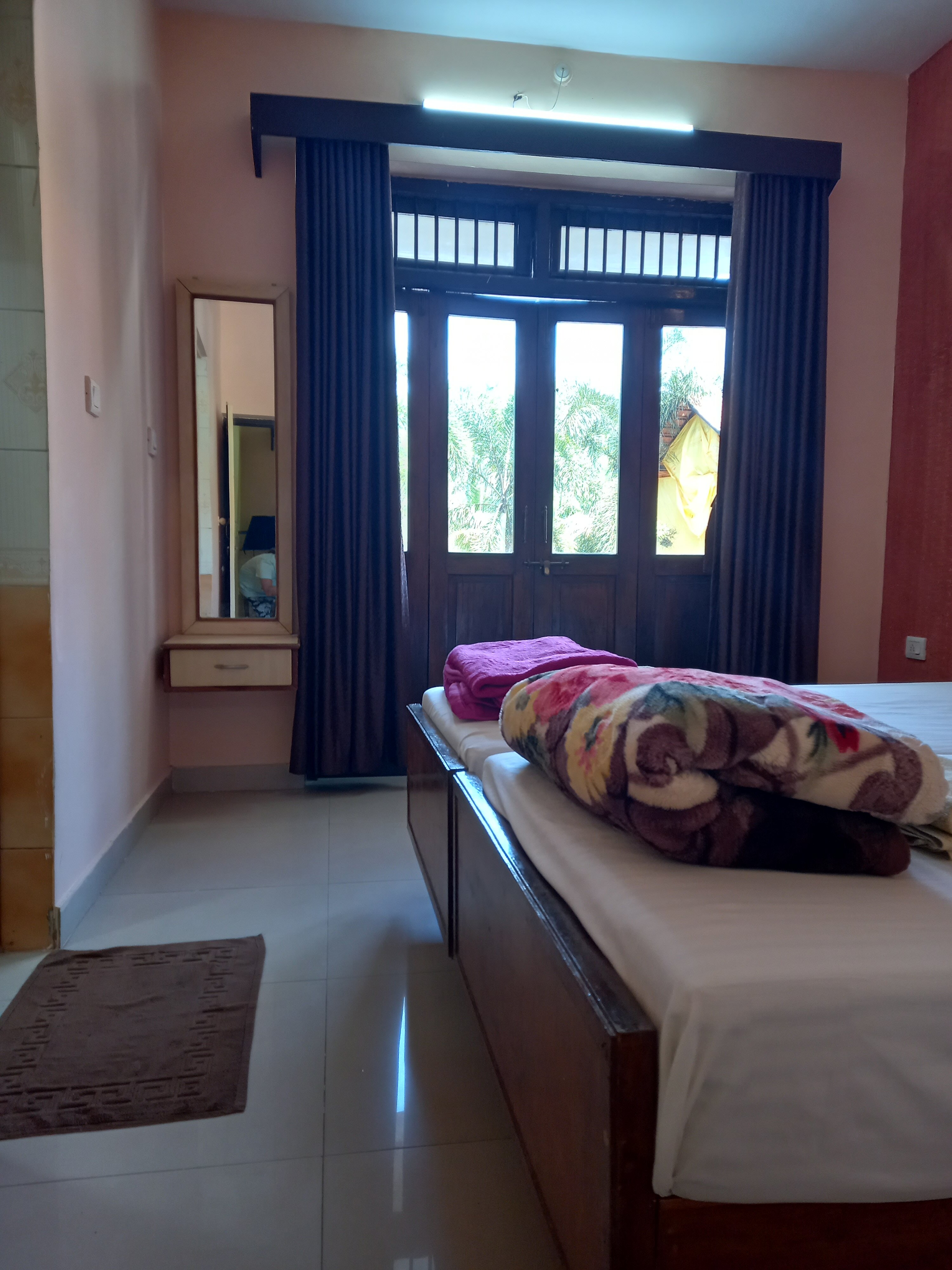 Фото Naga Cottages