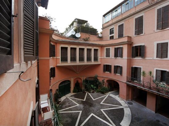 Фото Unica Suites Rome