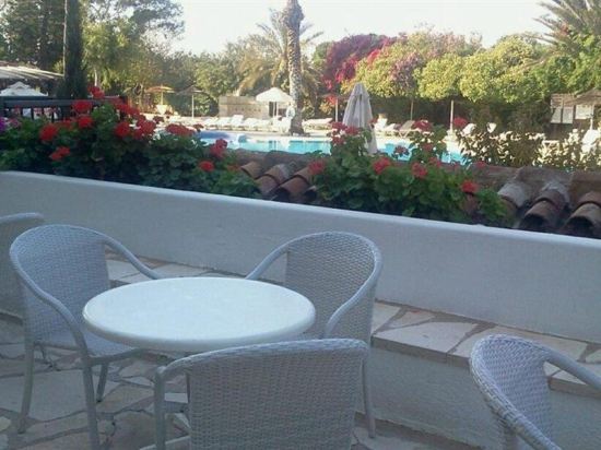 Фото Paphos Gardens Holiday Resort