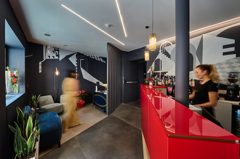 Фото MyTALE Creative Academy Hotel