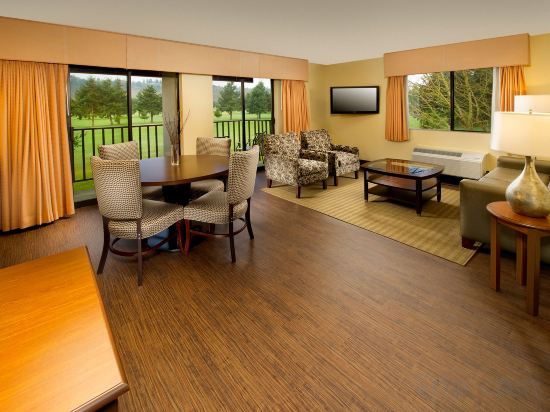 Фото Best Western Plus Plaza by the Green