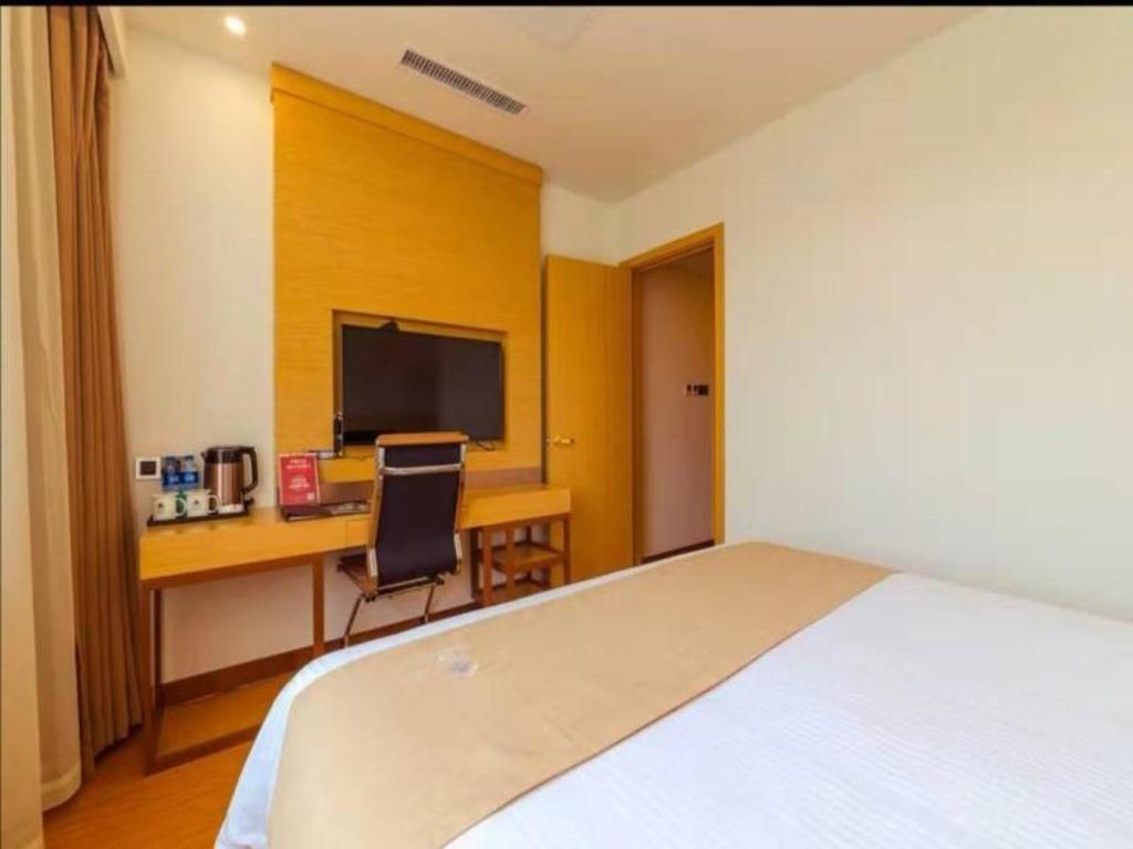 Фото GreenTree Inn Tangshan Lubei District Aegean Sea