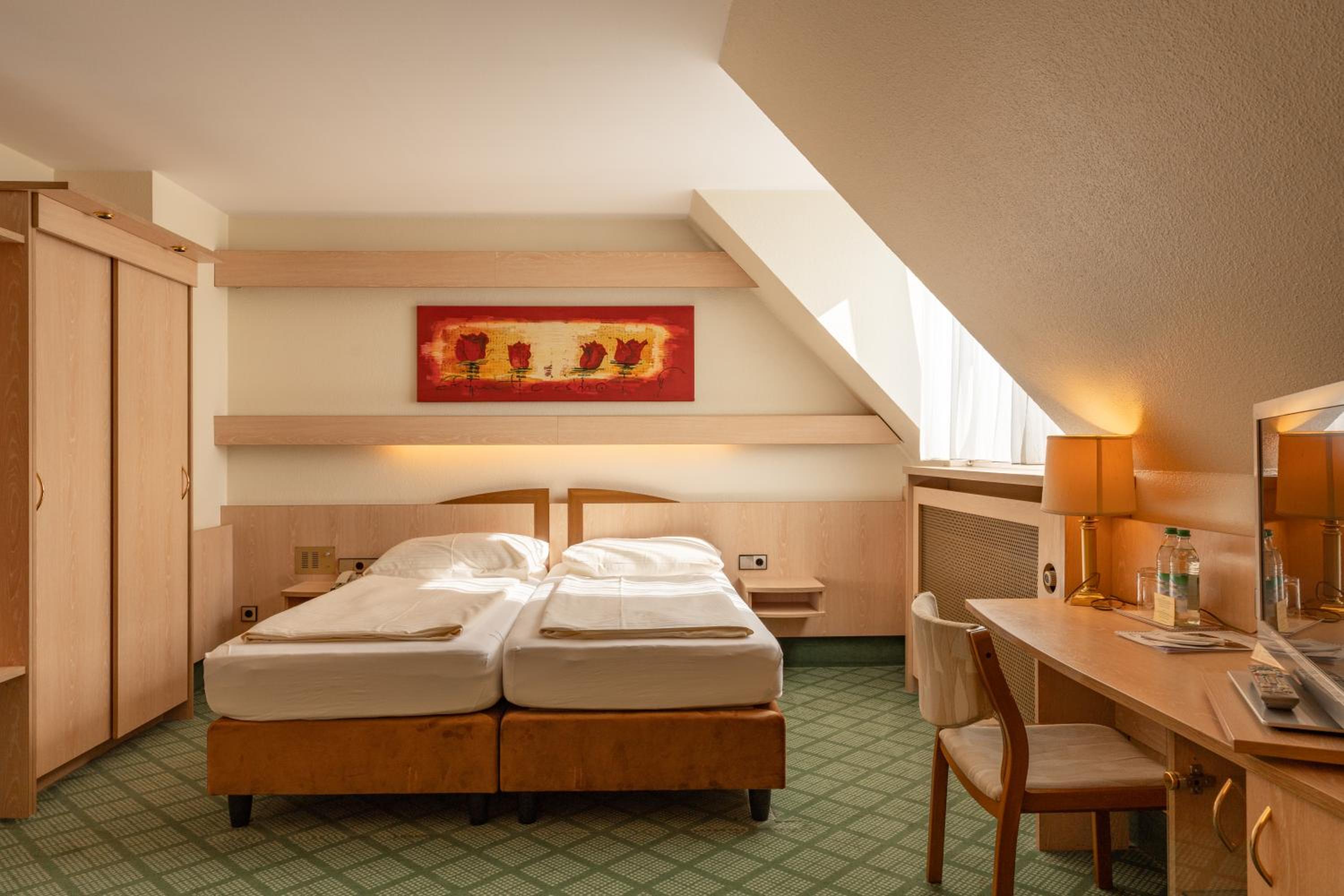 Фото Parkhotel Crombach