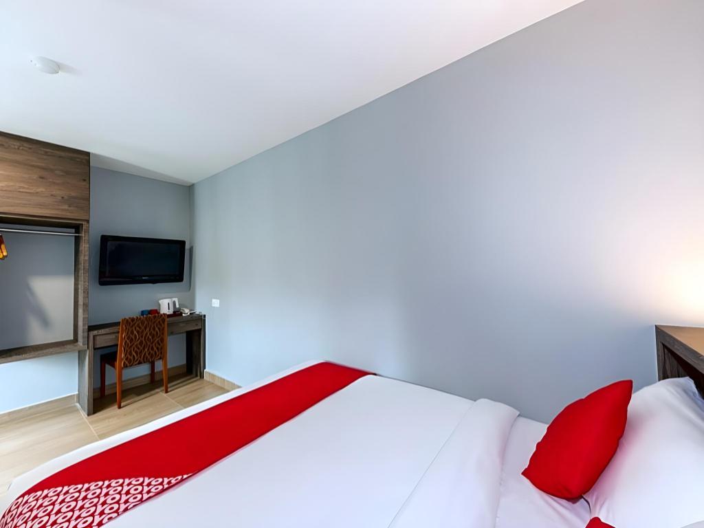 Фото Oyo 429 Sunlight Hotel