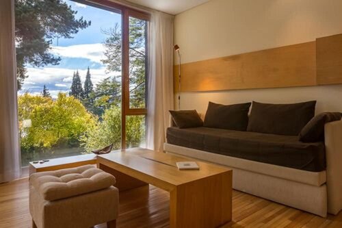 Внешний вид отеля Design Suites Bariloche в Сан-Карлос-де-Барилоче, фото 5