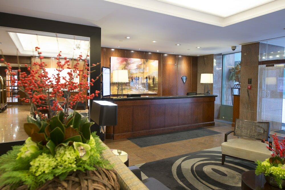 Фото Cambridge Suites Toronto