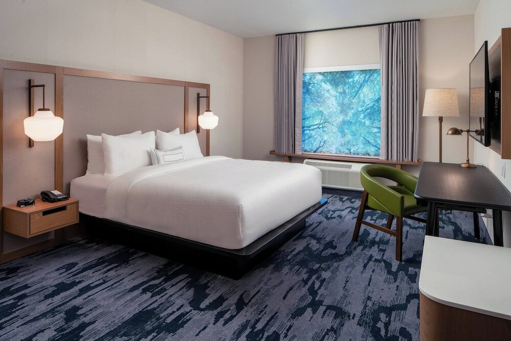 Фото Fairfield Inn & Suites by Marriott Pensacola West I-10