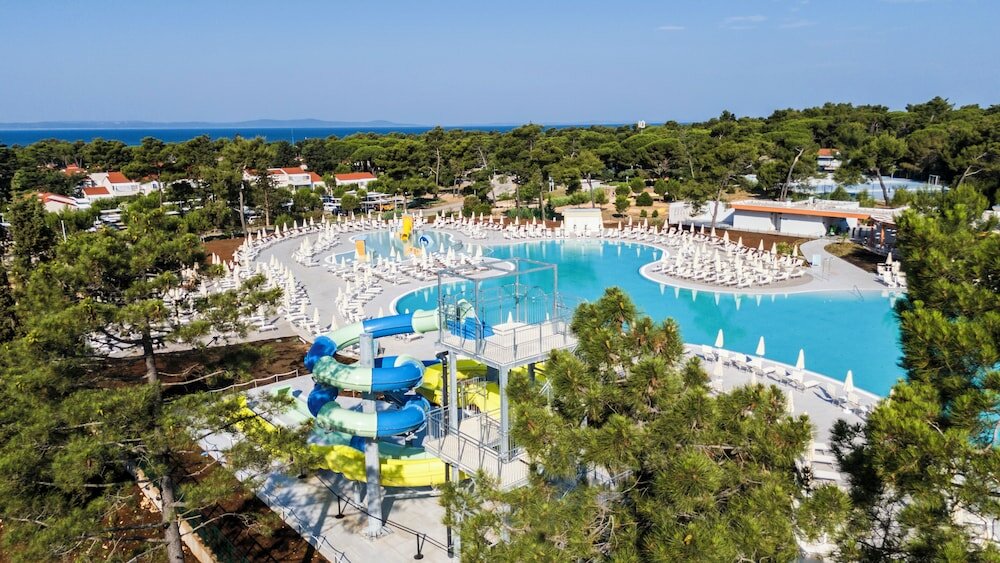 Фото Zaton Holiday Resort Apartments