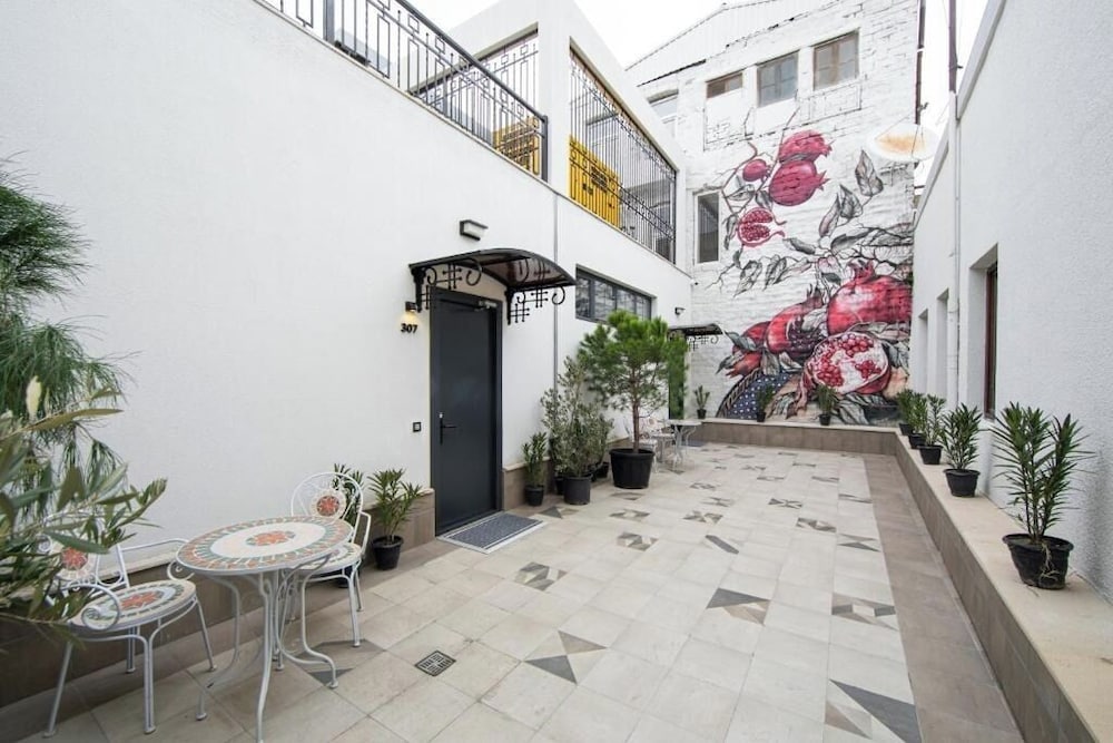 Фото Molokan Inn Hotel