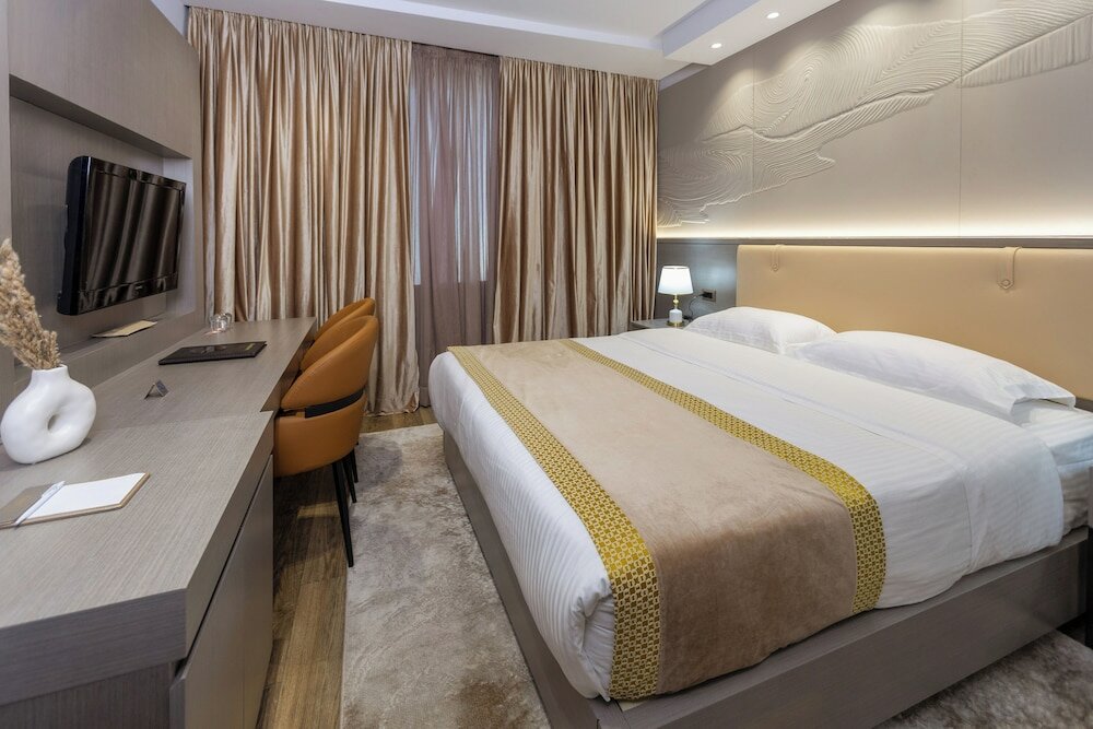 Фото Отель Europa Grand