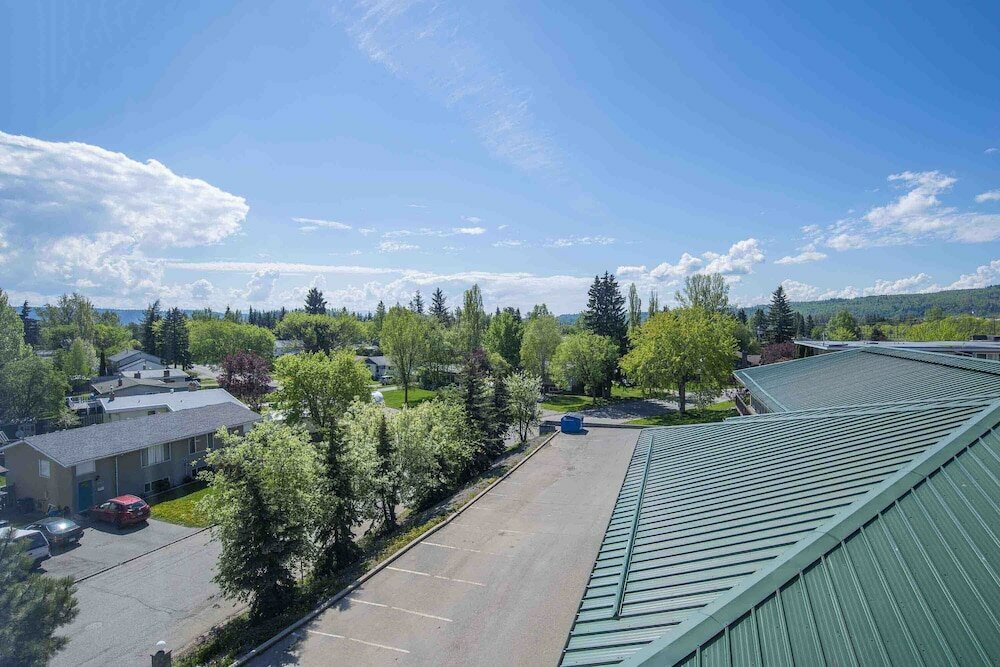 Фото Sandman Hotel & Suites Prince George