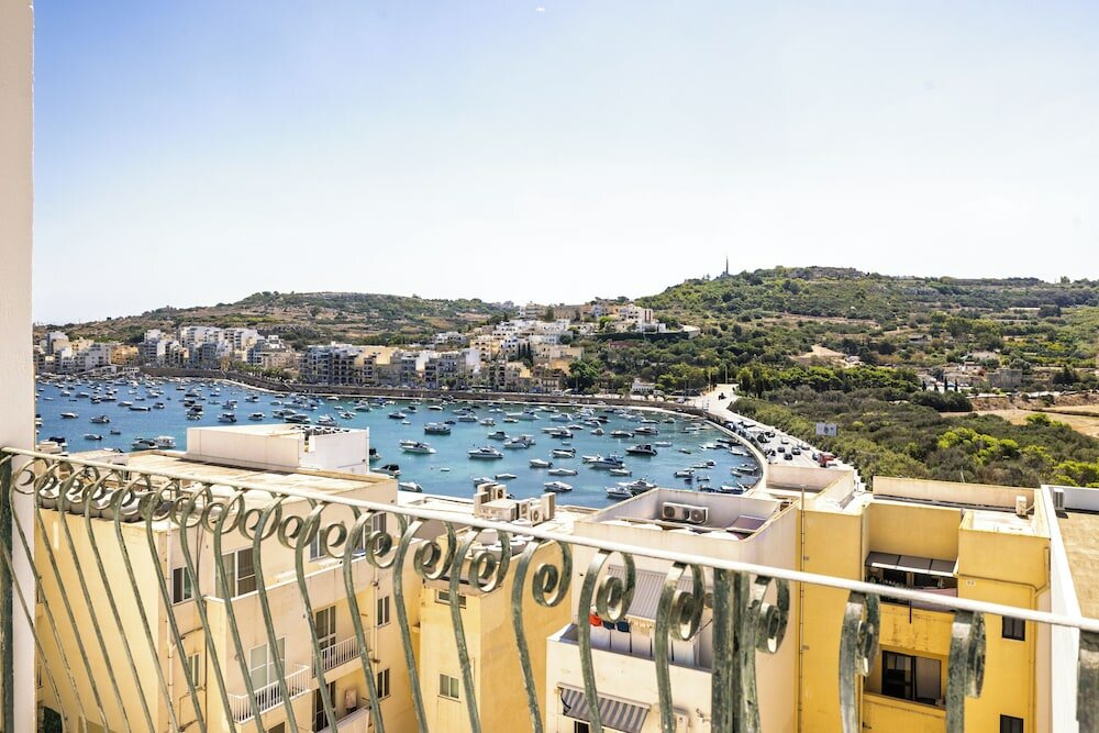 Фото Porto Azzurro Aparthotel