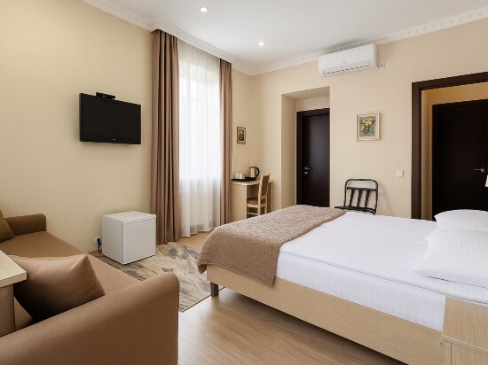 Фото Rustaveli Palace