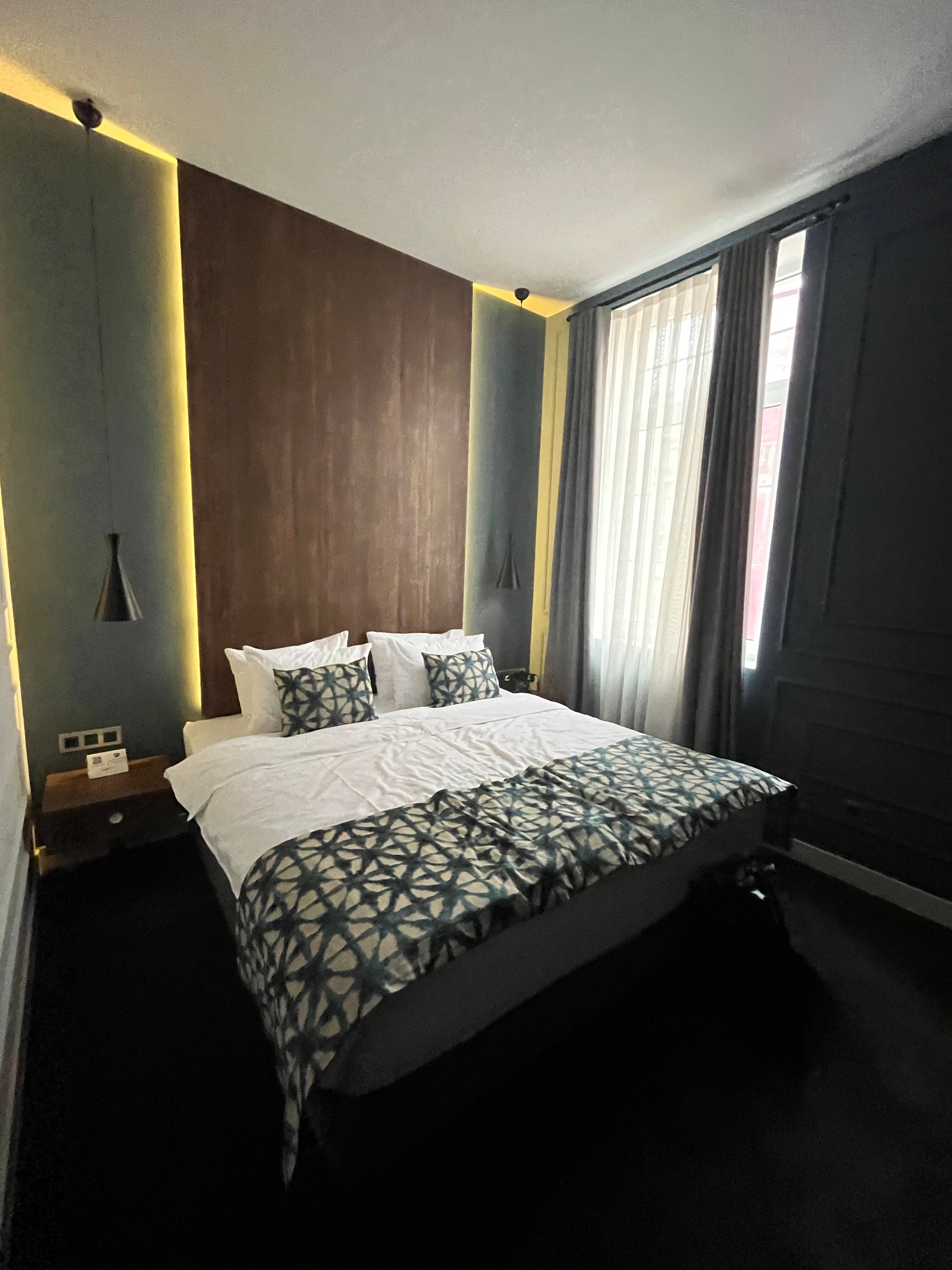 Фото Twenties Hotel