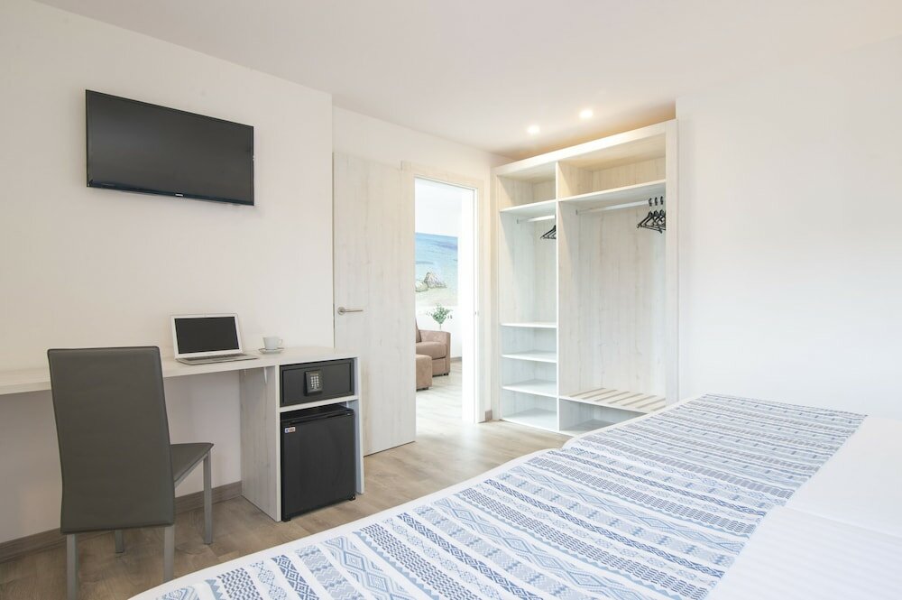 Фото Hotel Roquetas El Palmeral by Pierre & Vacances