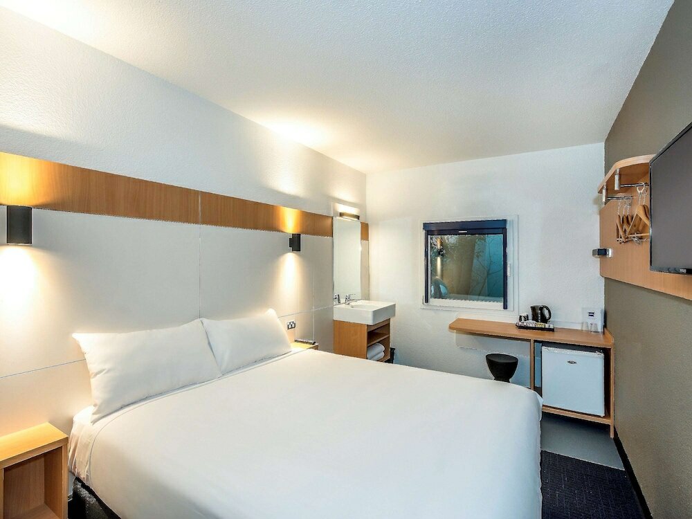 Фото Ibis budget Enfield