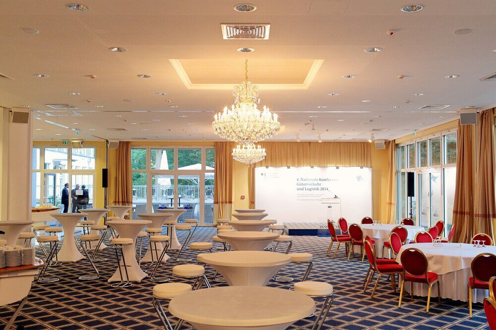 Фото Inselhotel Potsdam-Hermannswerder
