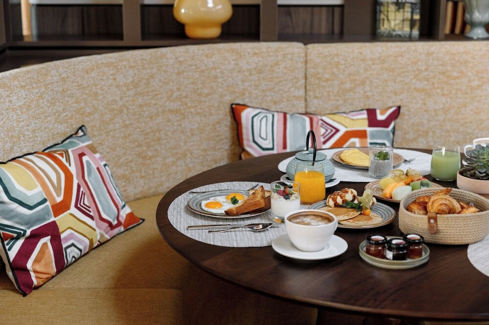 Фото Madrid Centre Retiro Gran hotel Colon an Ihg Hotel