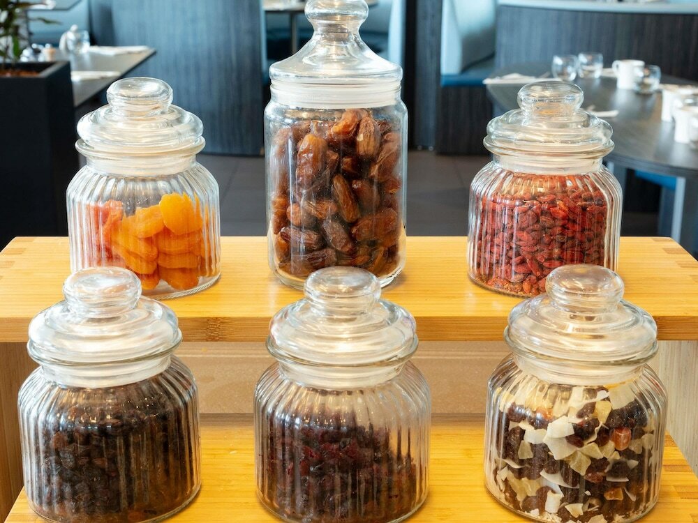 Фото Novotel Paris Saint Denis Stade Basilique