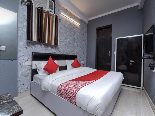 Oyo 19132 Elite Hotels