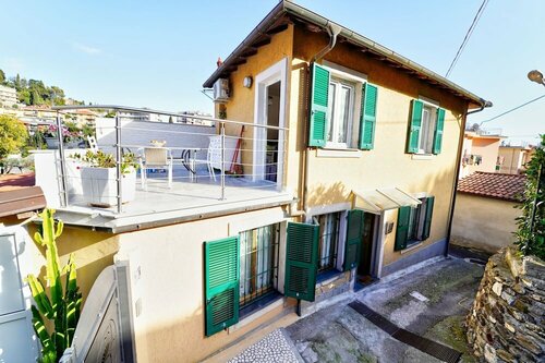Гостиница B&b My Home в Алассио