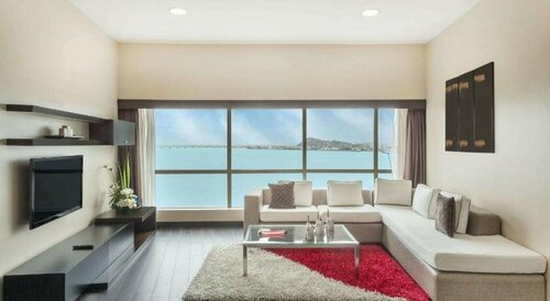 Гостиница Wyndham Guayaquil Puerto Santa Ana в Гуаякиле