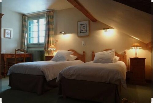 Гостиница Auberge des Chasseurs в Же