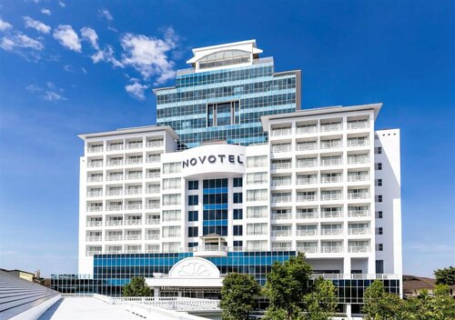 Гостиница Novotel Phuket City Phokeethra на Пхукете