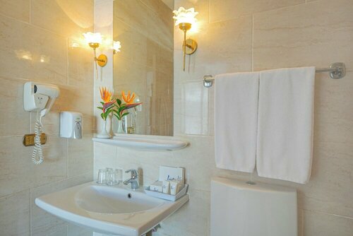 Гостиница Marlin Inn Azur Resort в Хургаде