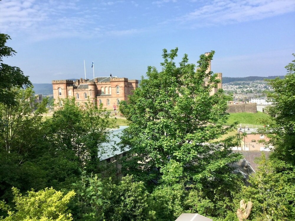 Фото Castle Viewpoint Bed and Breakfast