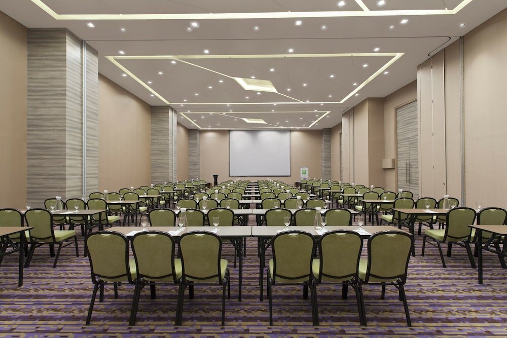 Фото Ibis Styles Jakarta Mangga Dua Square