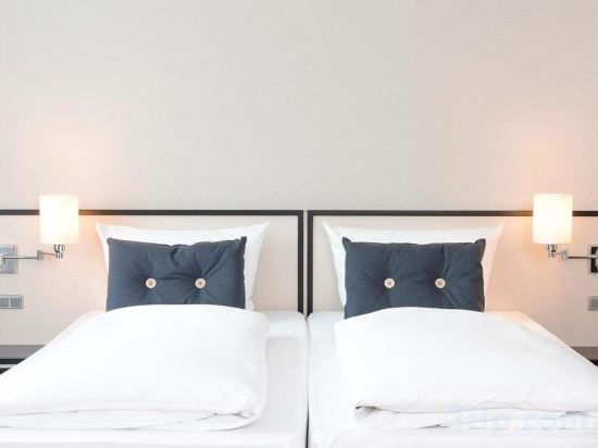 Фото Seminaris Hotel Lüneburg