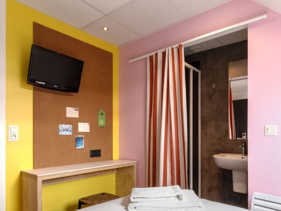 Фото Demain Hôtel & Conciergerie