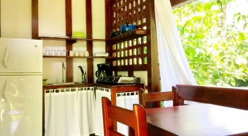 Гостиница Namuwoki Lodge в Провинции Лимон